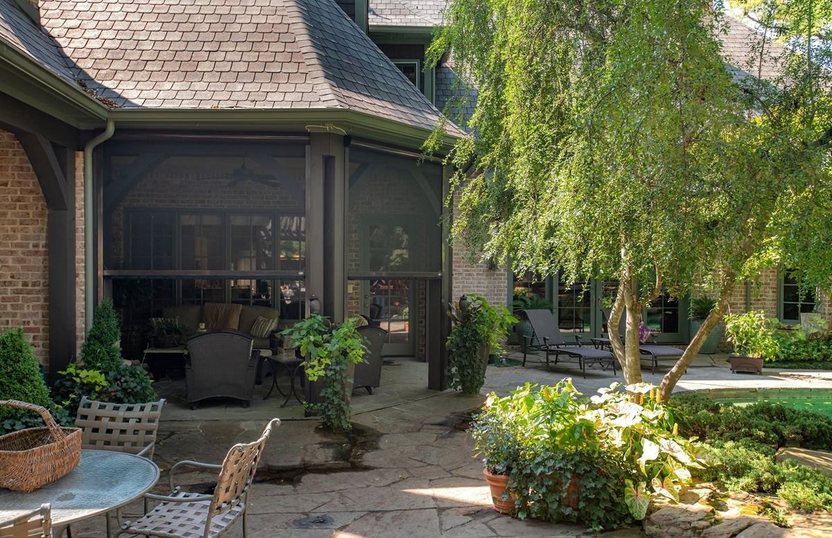 San Antonio Retractable Exterior Shades